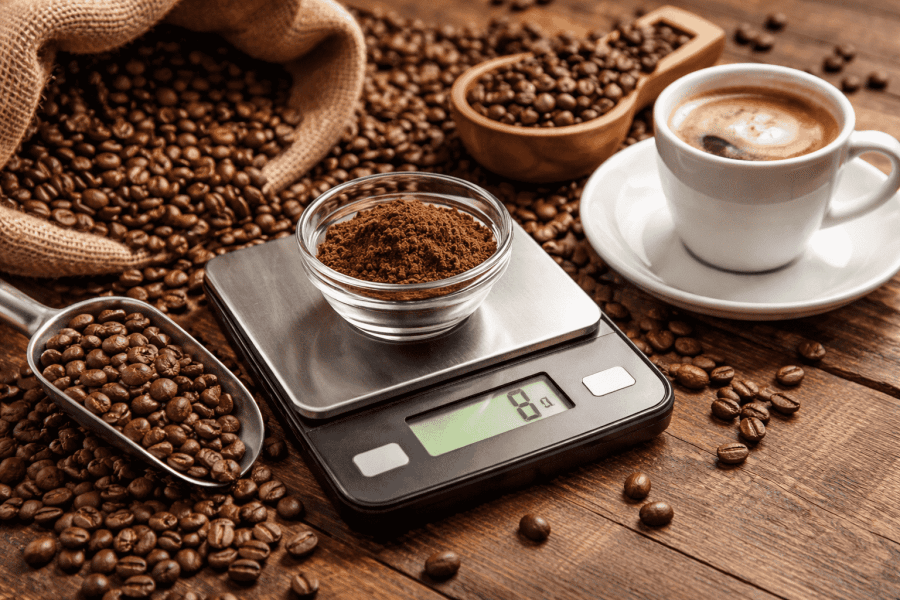 Hur många koppar kaffe får du av 1 kg kaffebönor?