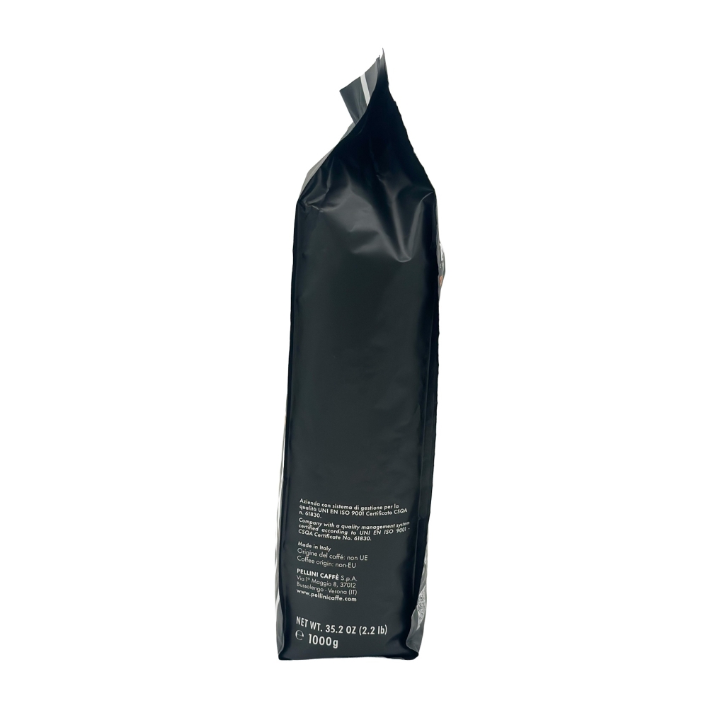 Höger sida av en kilopåse kaffe från Pellini no.9 Cremoso blend Morbido e speziato
