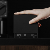 Kaffevågen MHW-3BOMBER 3.0 mini pro med hand för att visa storleken
